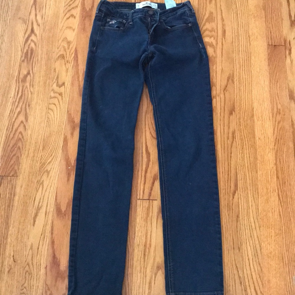 Hollister brand blue jeans
